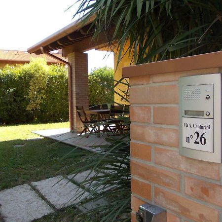 Alessandria Residence デセンツァーノ・デル・ガルダ エクステリア 写真